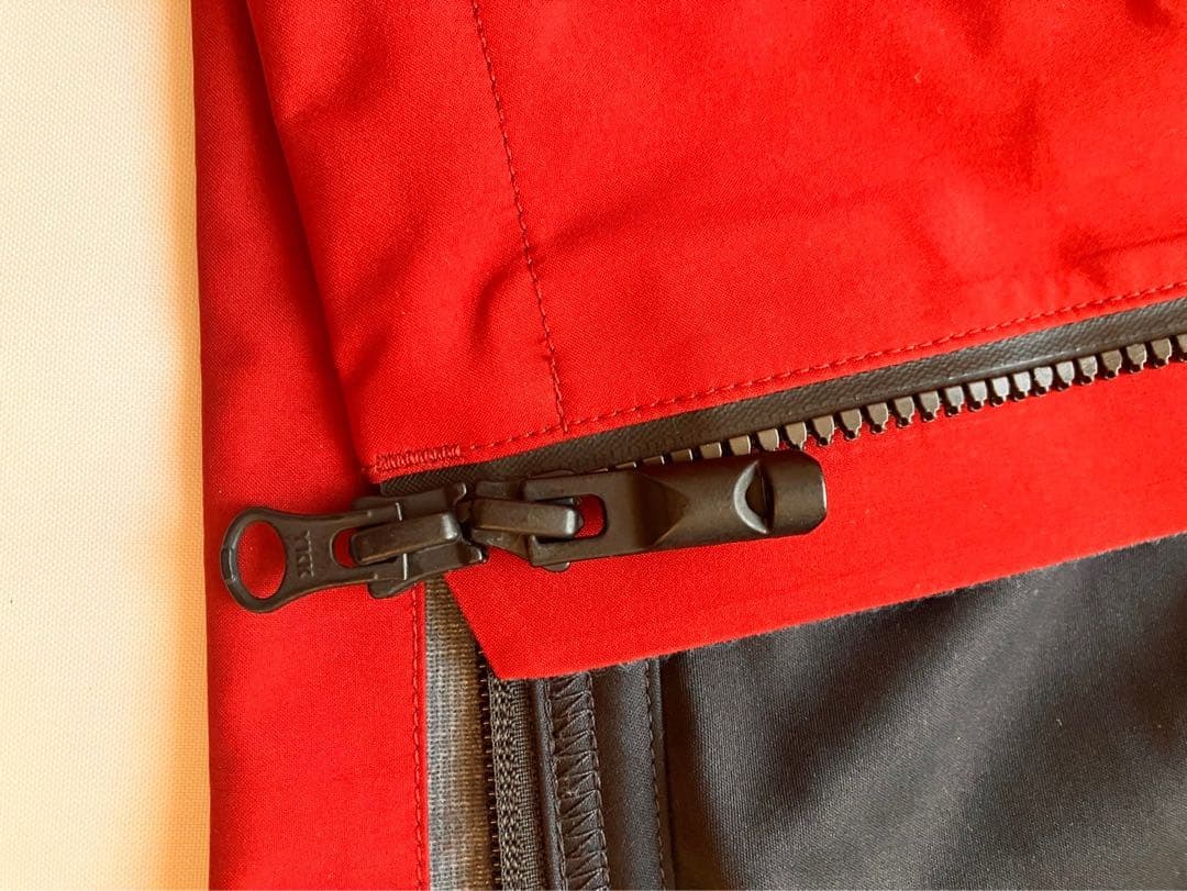 Volcom gore Tex ジャケットMサイズ