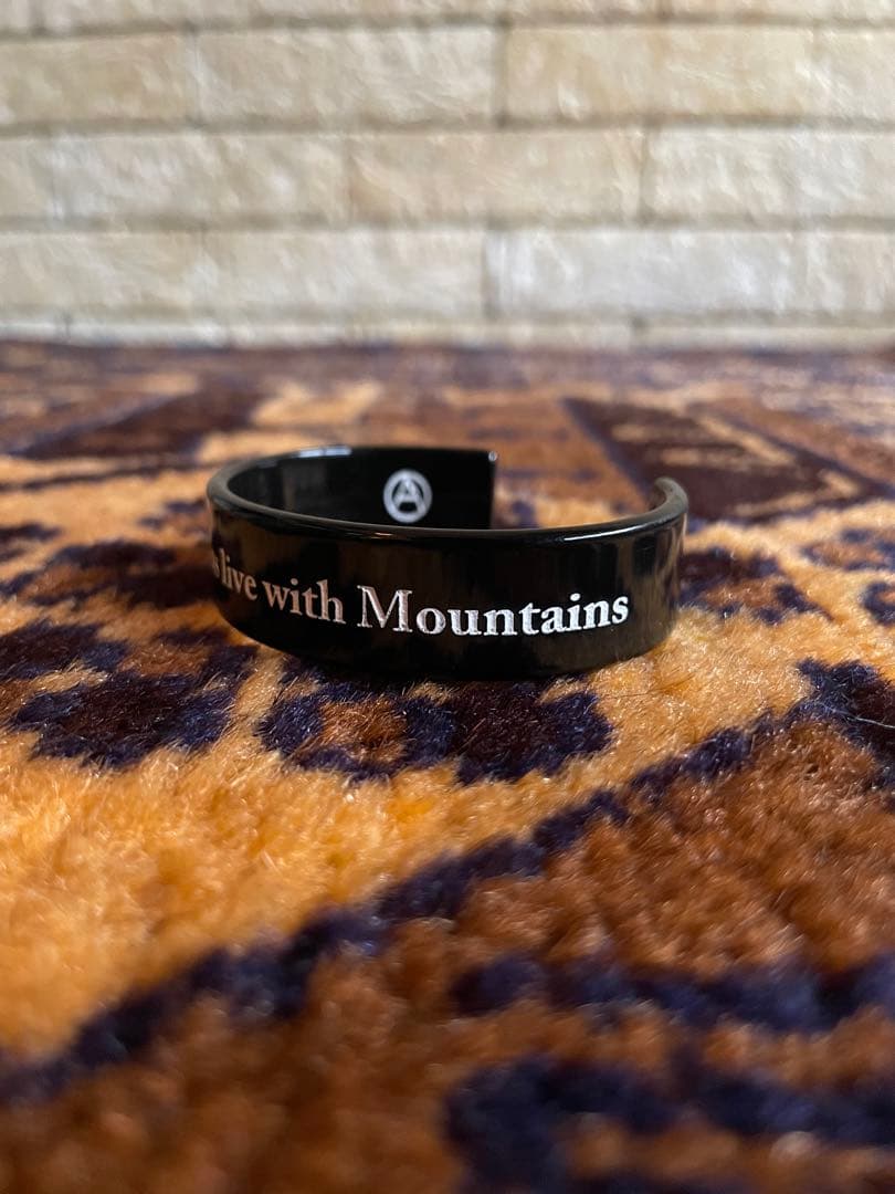 希少 MOUNTAIN RESEARCH ACRYLIC BANGLE