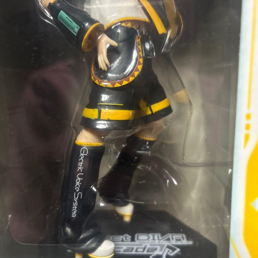 鏡音レン　鏡音リン　Project DIVA プレミアムフィギュア　２種　初音