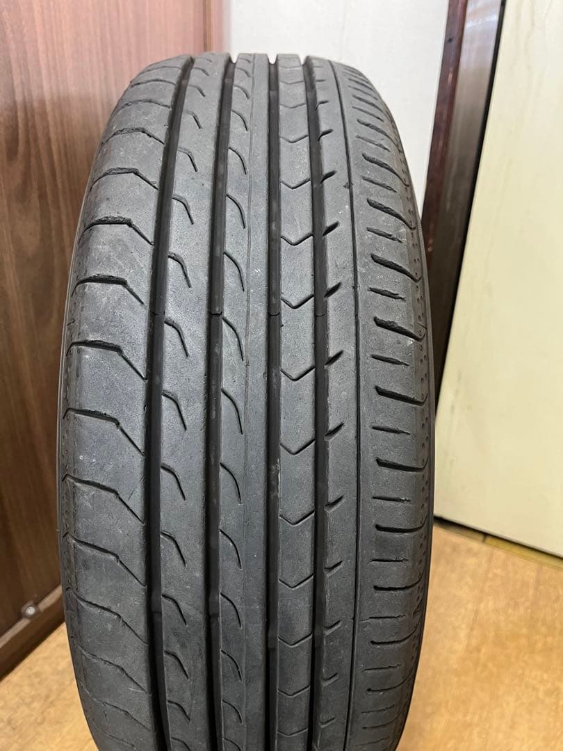 期2024年製 ヨコハマ 中古夏タイヤ 185/60R15 4本セット アクア等