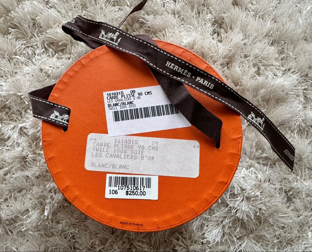 サチコ✨HERMESエルメスLES CAVALIERS D'OR プリーツ