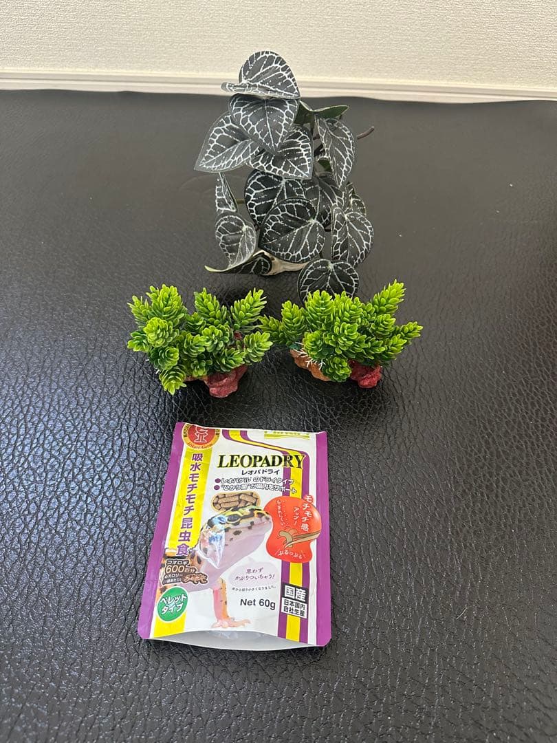 爬虫類用品　まとめ売り　モンスーンソロ　ライトドーム　パネルヒーター　加湿器