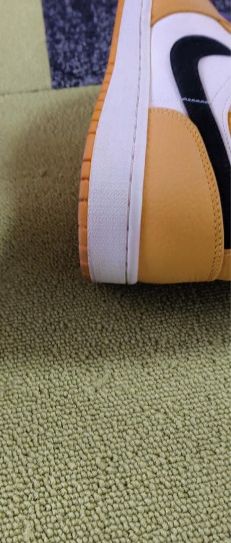 【希少】air jordan1 mid Lakers エアージョーダン1 黄色