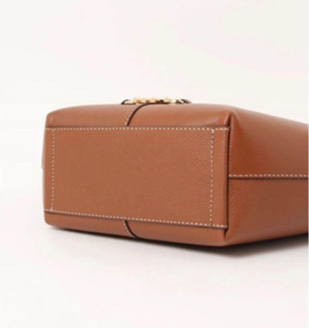 【新品】マイケルコース イジー レザー トートバッグ ポーチ付　ブラウン