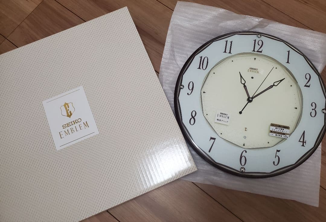 SEIKO EMBLEM 掛時計 セイコー エンブレム 新品未使用 保証書付き