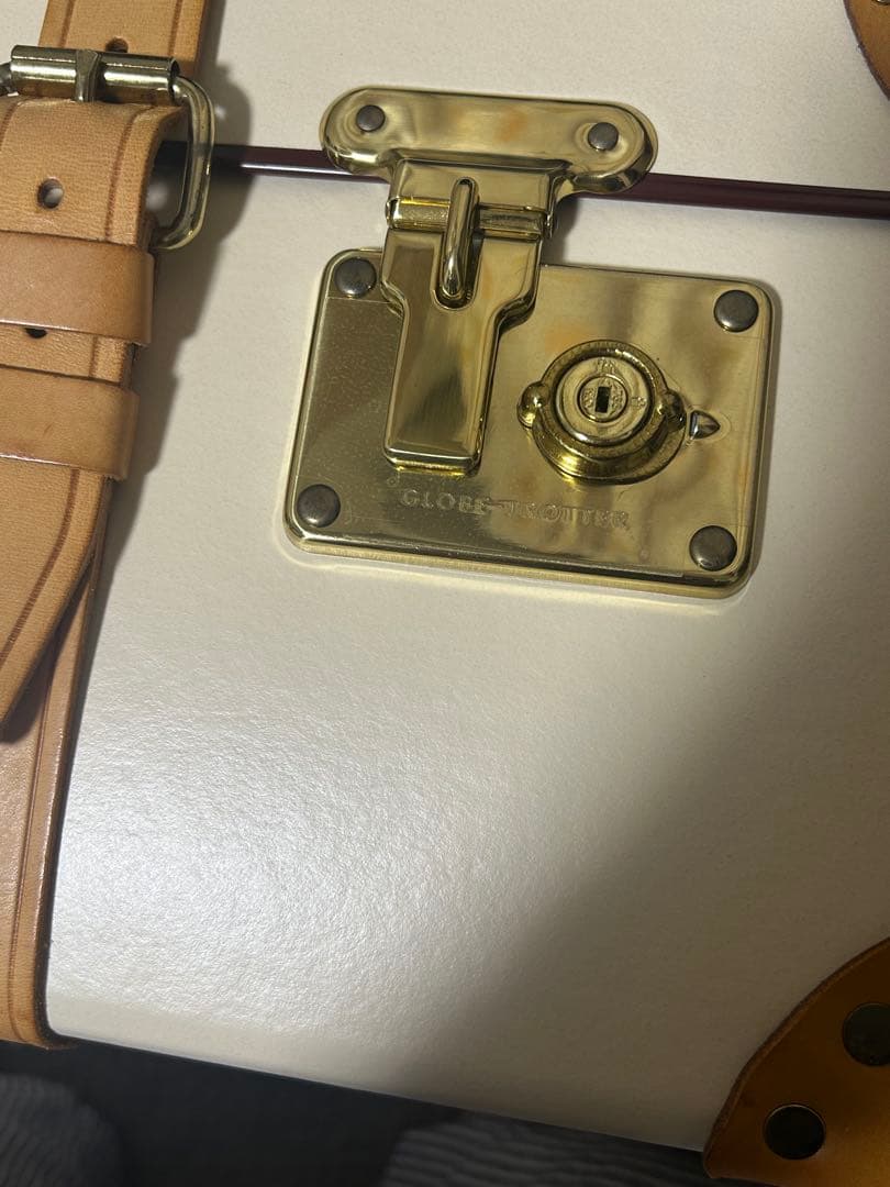 GLOBE TROTTER サファリ ラージ 2輪 アイボリーｘナチュラル