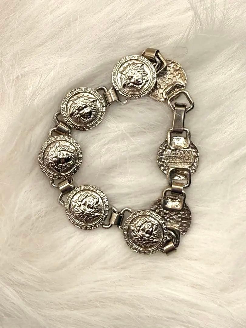 正規の美品中古　ジャンニヴェルサーチ　ブレスレット　シルバー　約20cm