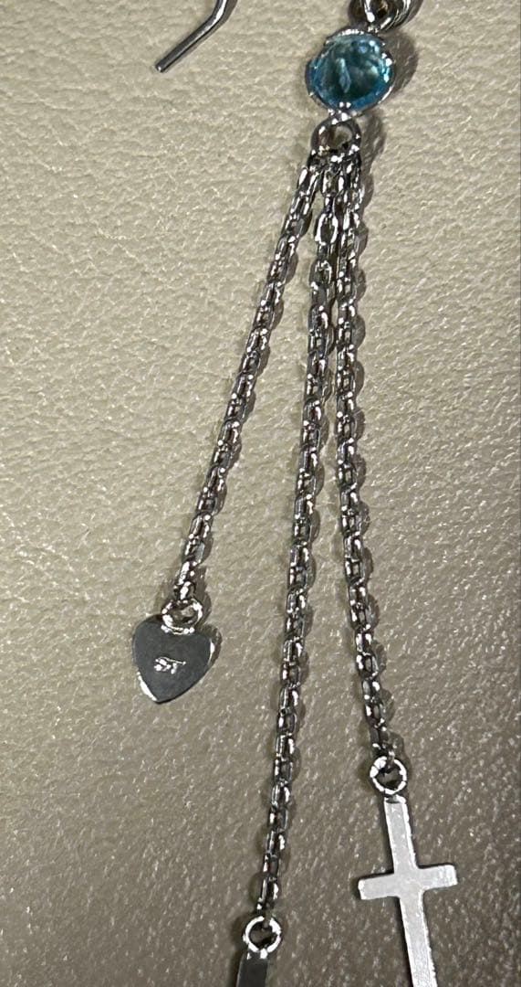 サマンサティアラ　K18 ダブルクロス×ハート　ピアス