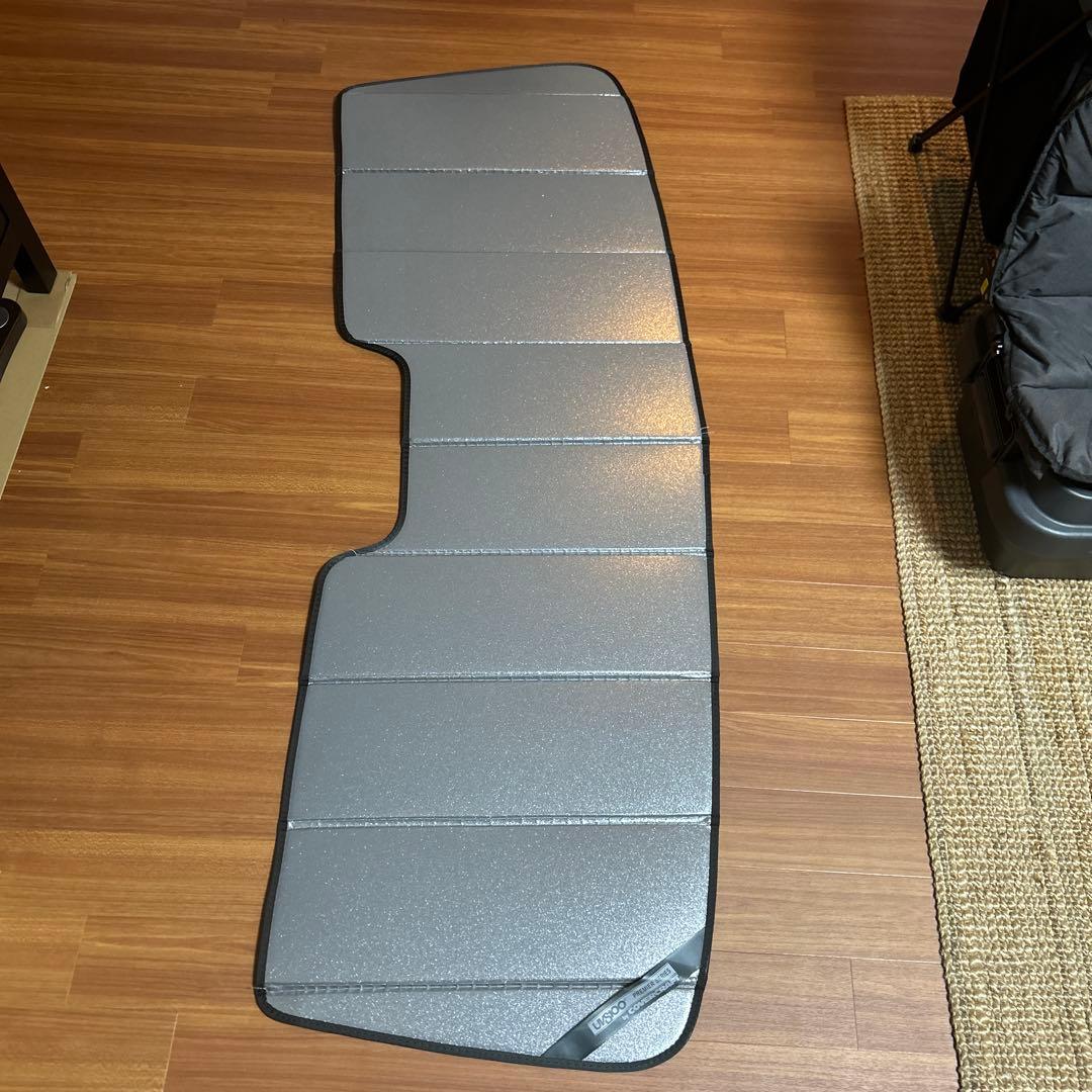 ダッジラムバン専用サンシェード　収納ケース付き。