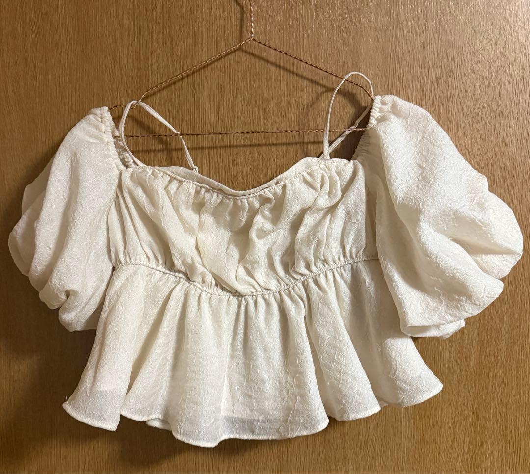 【明日までお値下げ】snidel オフショルフリルブラウス