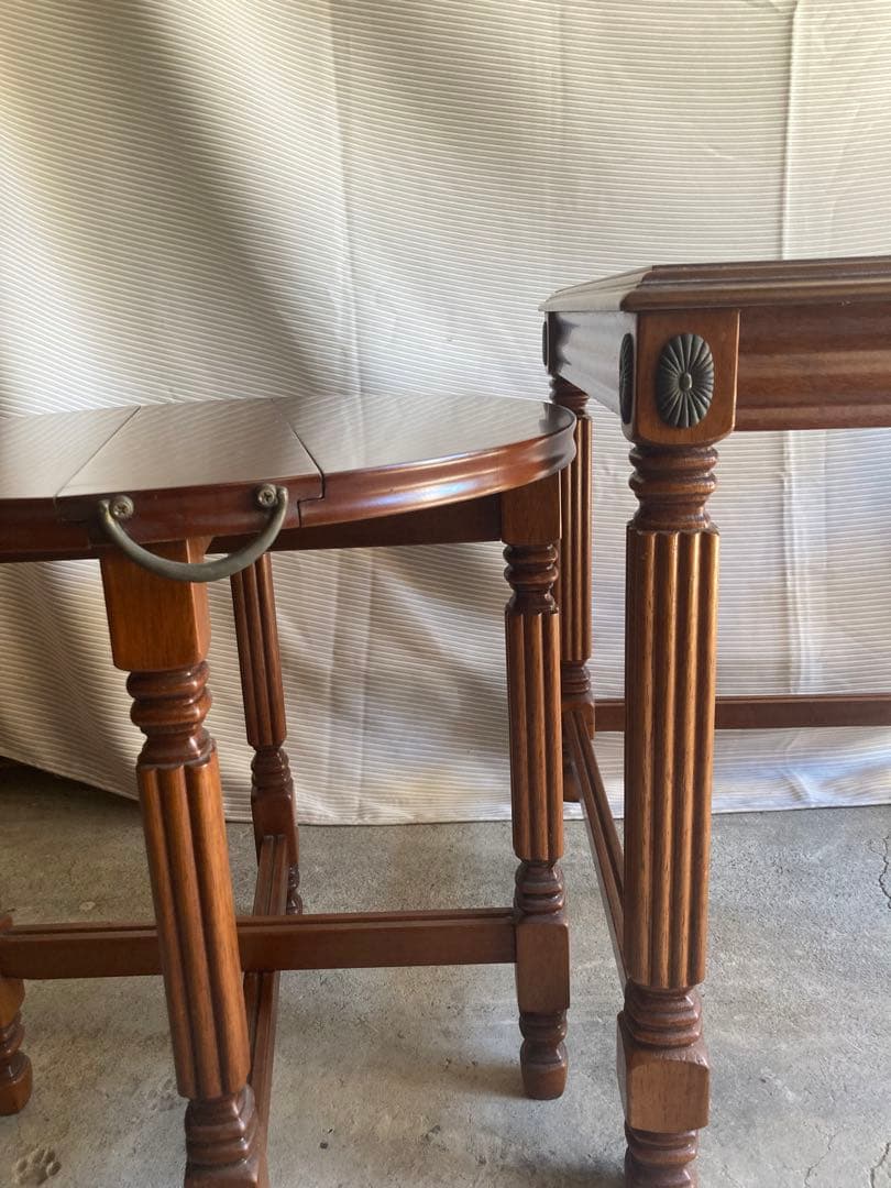 家具 Antique nesting tables nest of table