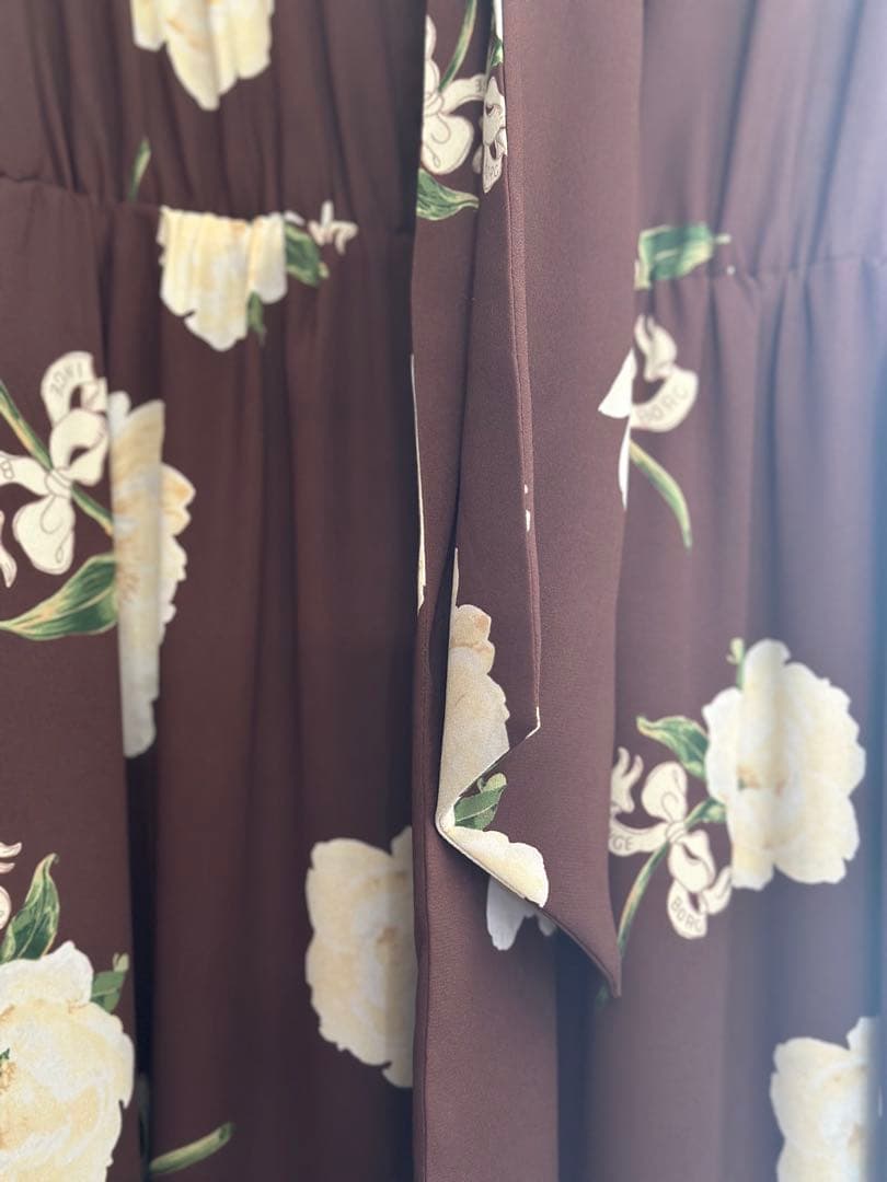 インゲボルグ　芍薬プリントワンピース　美品　明日2/6迄の出品‼️