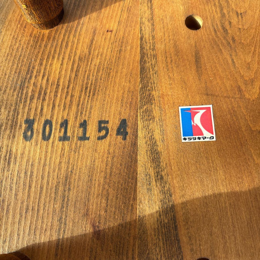 まつ様リクエスト品】飛騨産業 キツツキマーク スツール 座彫り