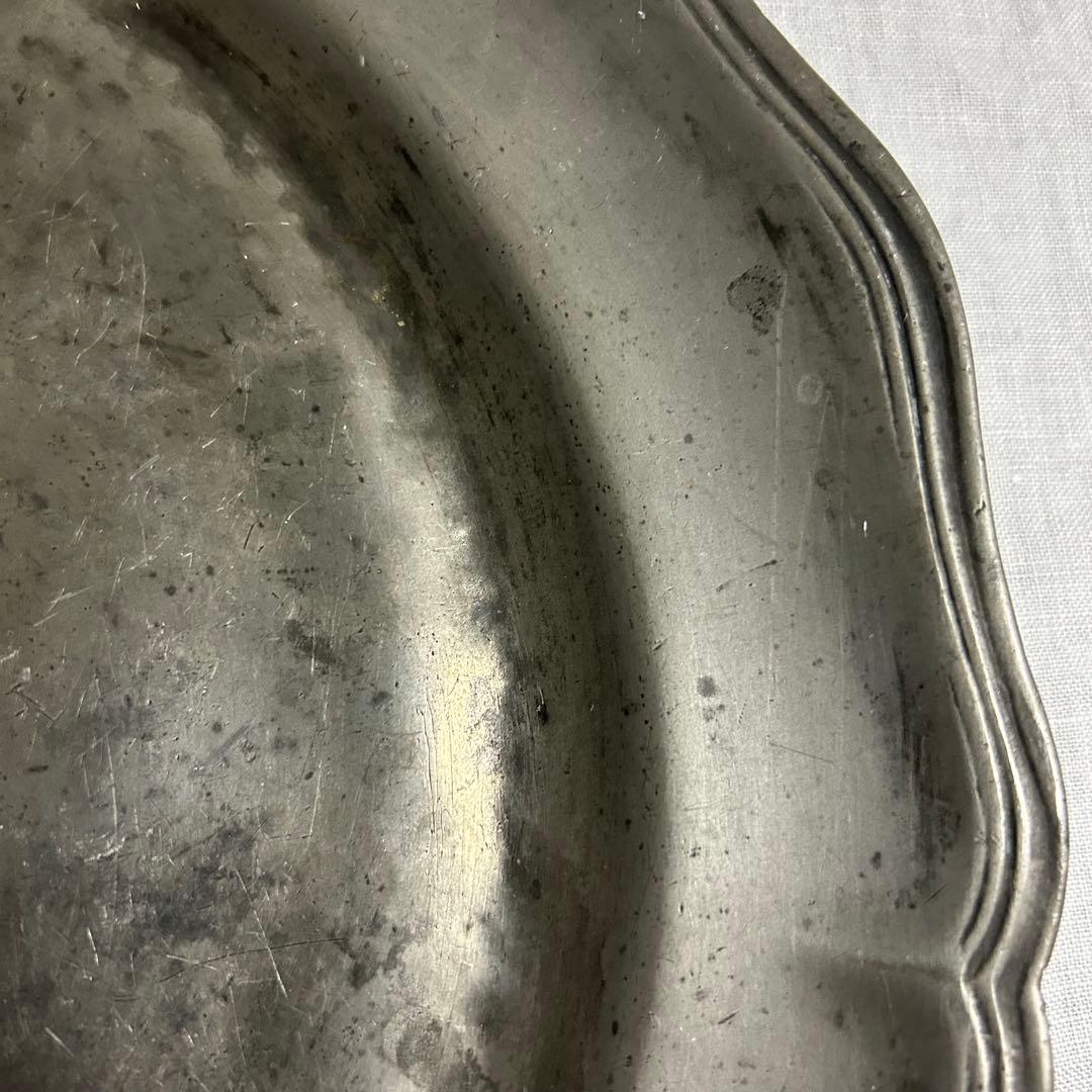 フランスアンティーク　花リムピューター 大皿　32センチ　蚤の市　仏ブロカント