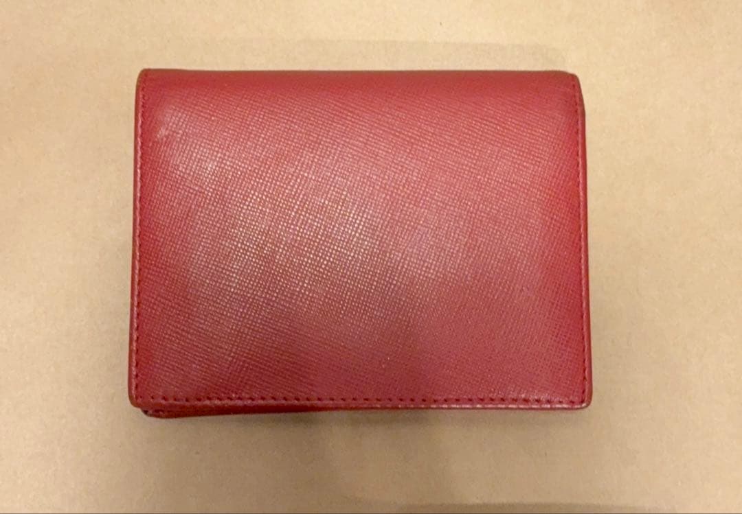PRADA サフィアーノ　レッド 二つ折り財布　箱付き