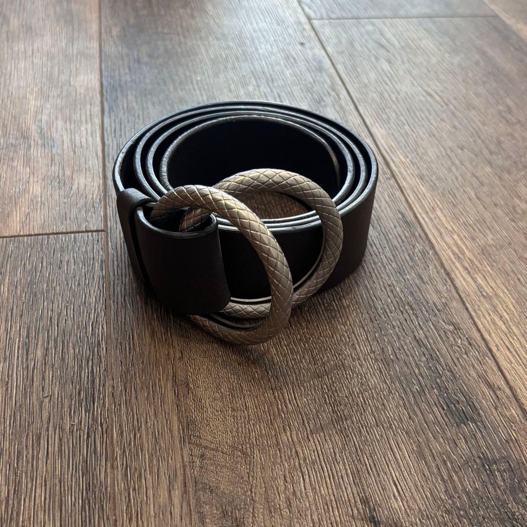 BOTTEGA VENETA ボッテガヴェネタ　ダブルリングベルト