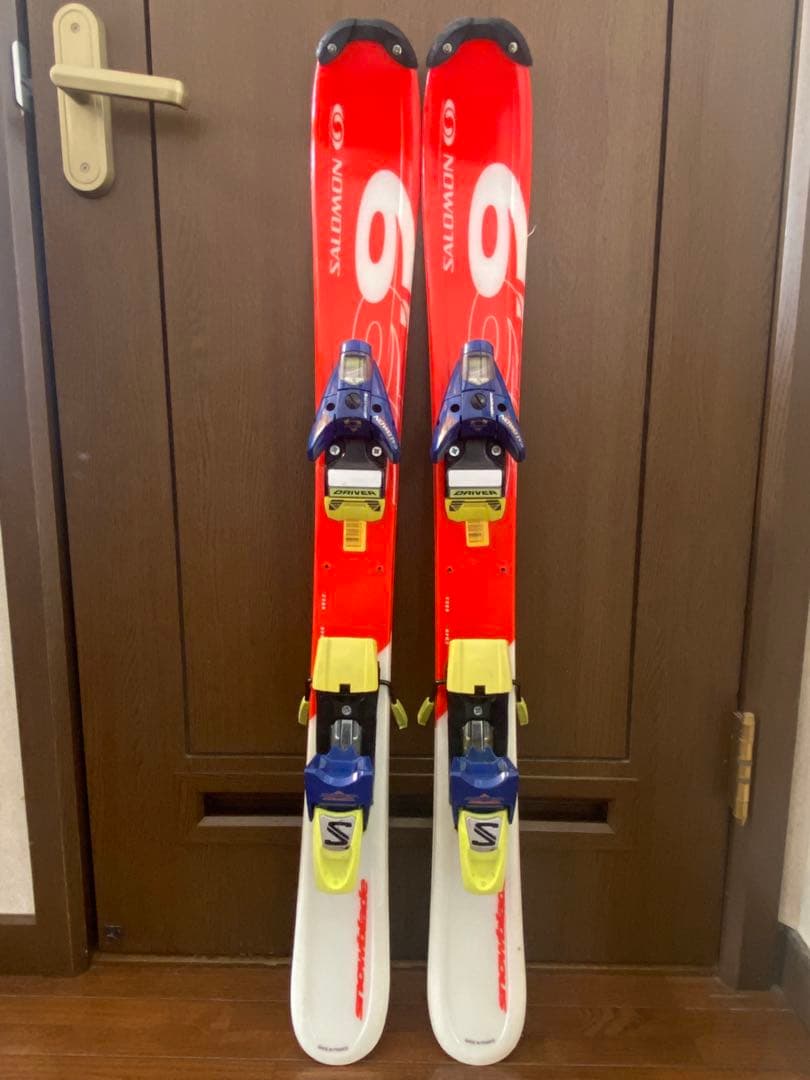Salomon ショートスキーとブーツ25.5〜26.0cmのセット