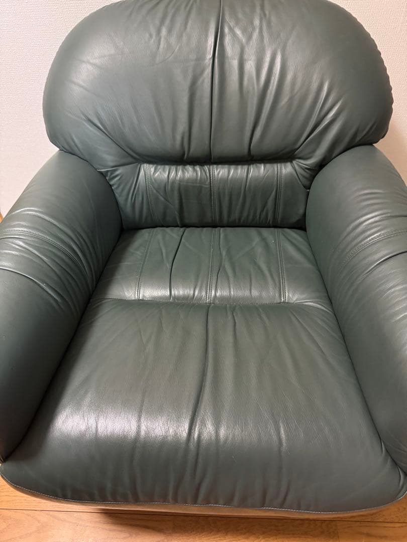 カリモク　チターノ　レザー1人掛けソファー