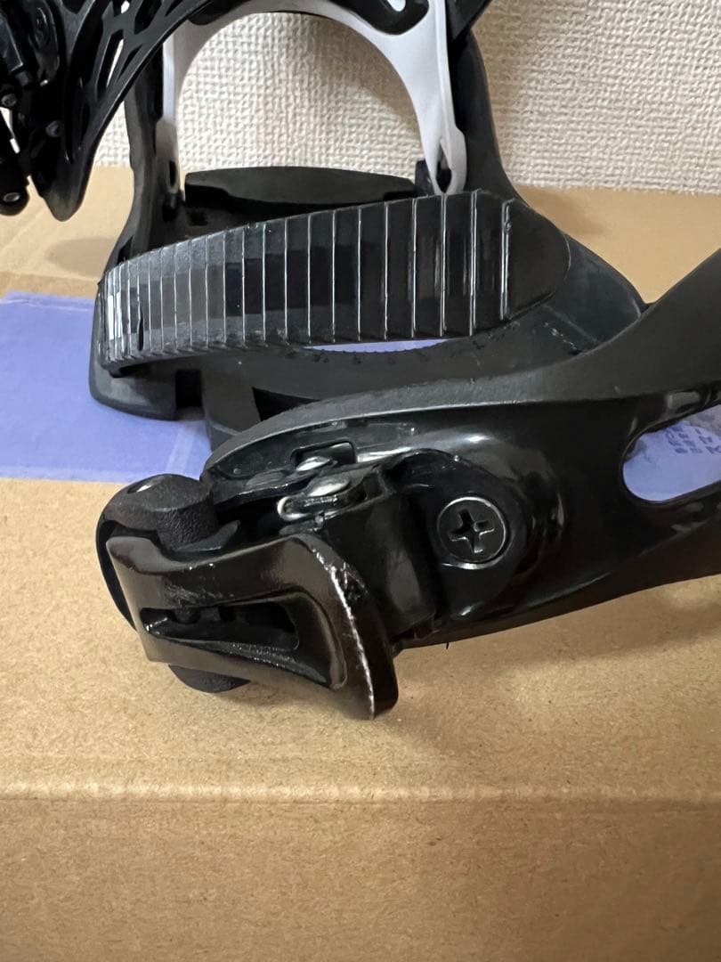 FLUX PR ビンディング ホワイト/ブラック Mサイズ