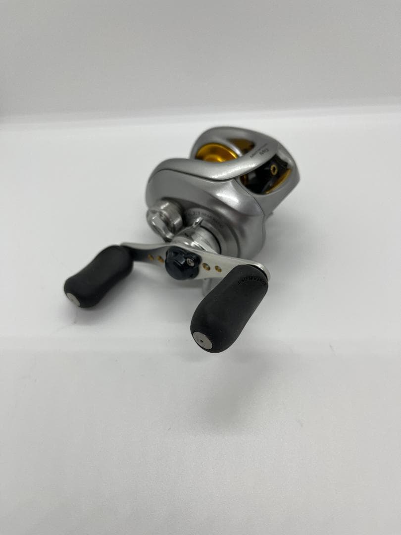シマノ 07 メタニウム Mg 右ハンドル ベイトリール 中古品