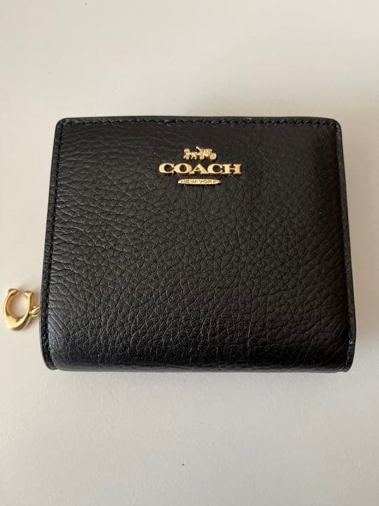 コーチ二つ折り財布