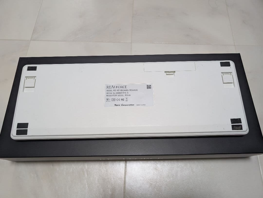 REALFORCE R3 ホワイト / R3HA22