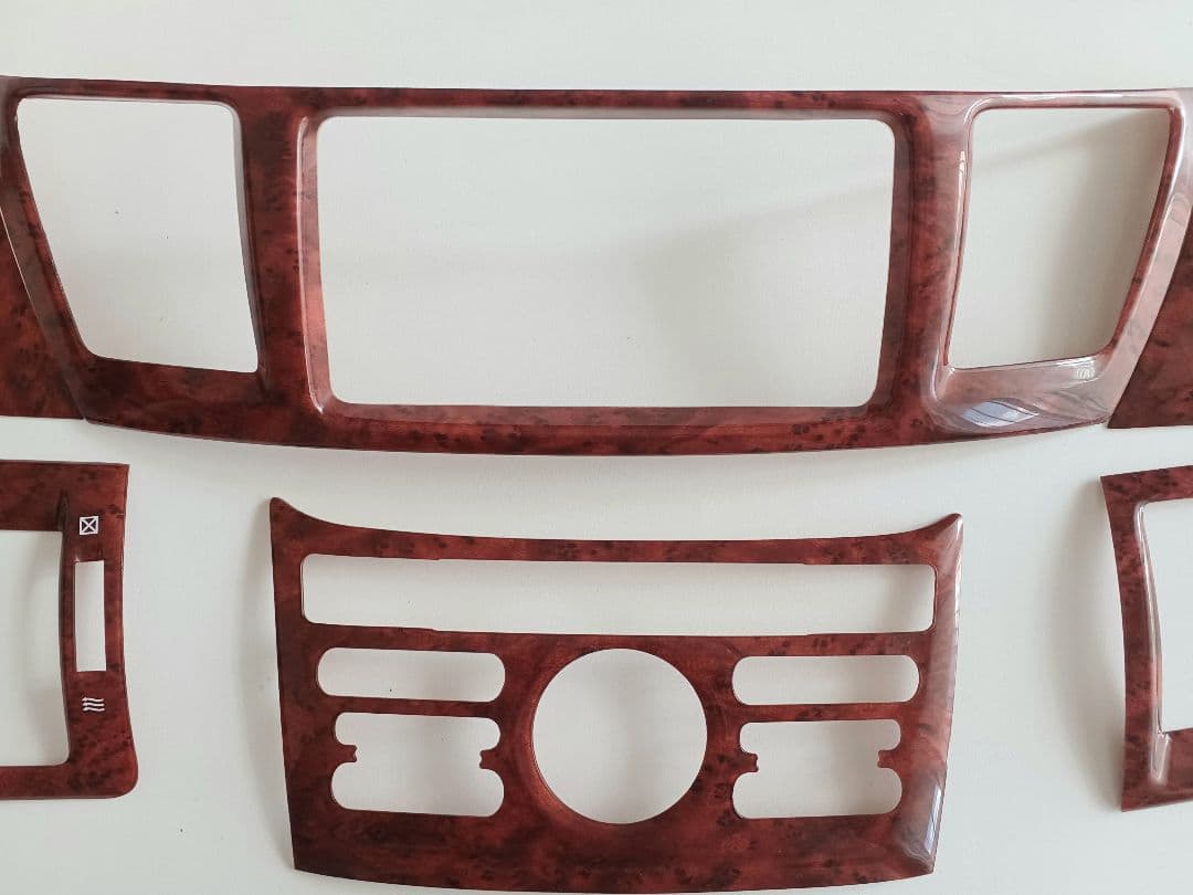 ヴォクシーZ煌 60系 ウッド仕上げ 内装パネルフロントテーブルセット