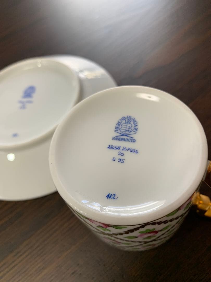 ☆再お値下げ☆ヘレンド ②セーブル風小薔薇金彩 コーヒーカップ＆ソーサー