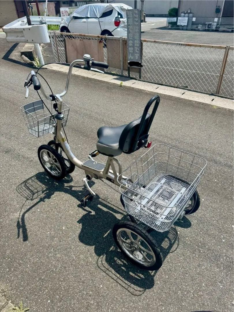 クークル/四輪自転車/ノンパンクタイヤ/シニア自転車/岐阜県