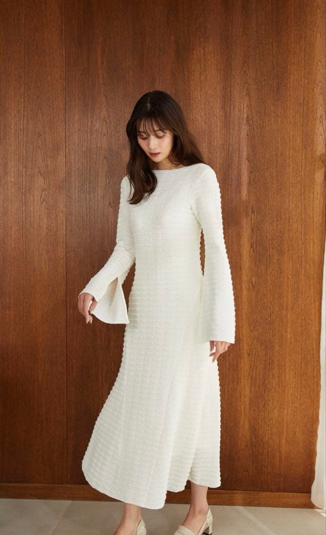 新品 Herlipto Mermaid Jacquard Dress パール M