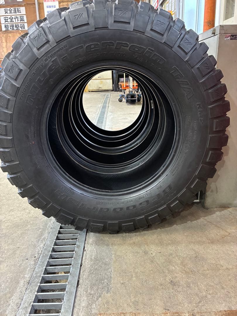 BFグッドリッチ マッドテレーン T/A KM2 255/75R17 4本セット