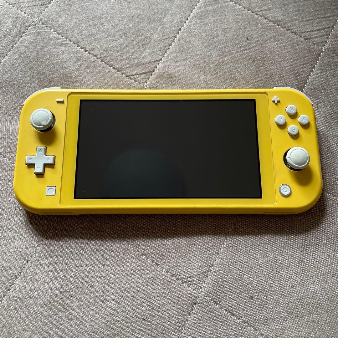 任天堂Switchライト イエロー