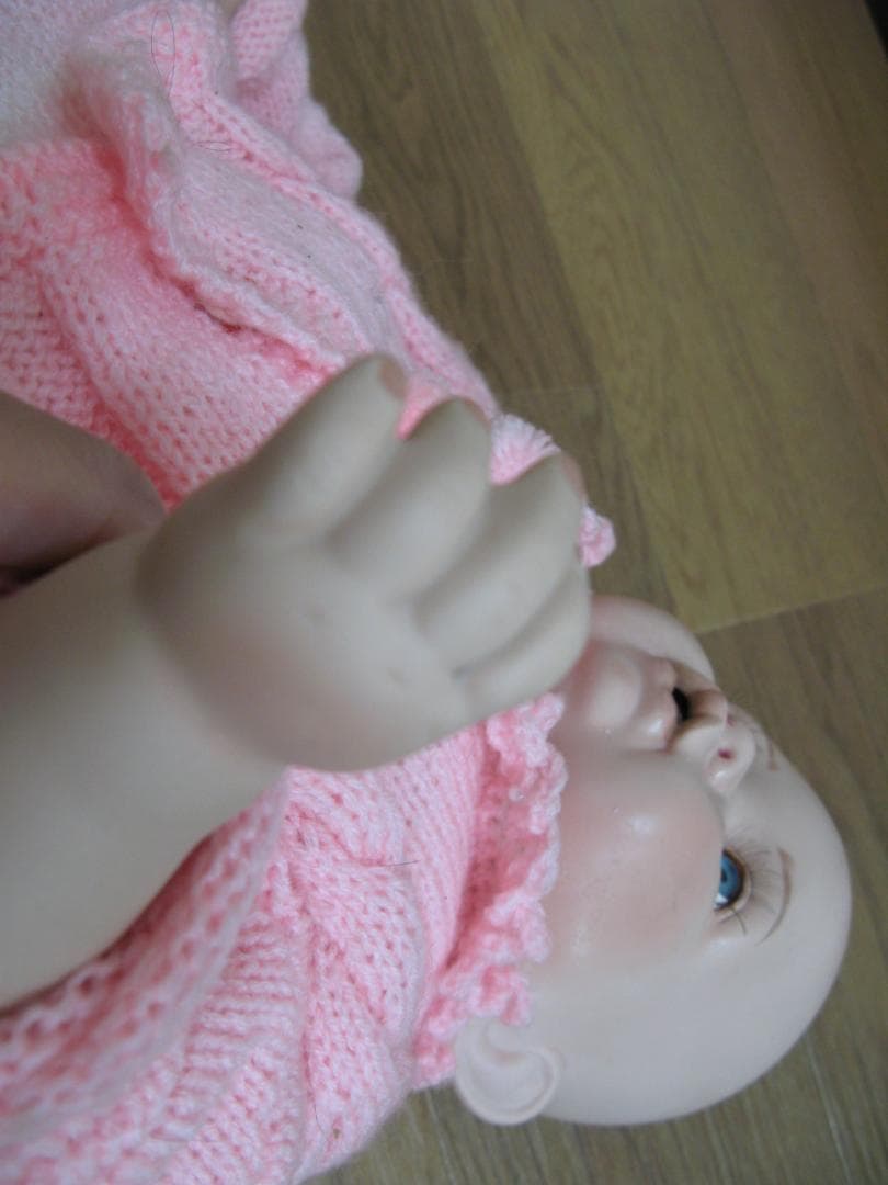 ビスクドール　赤ちゃん　ベビードール　　ニット　52㎝