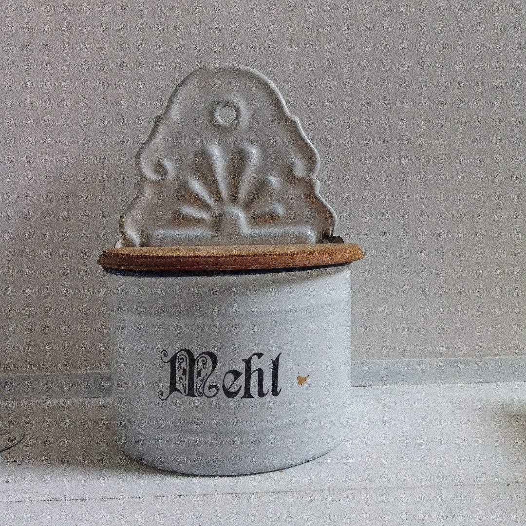 セル缶　イギリスアンティーク琺瑯