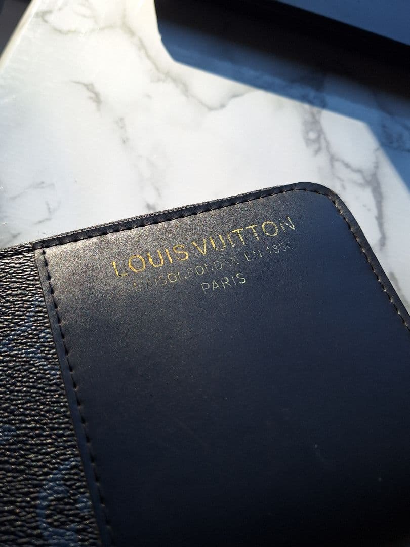 ルイヴィトン　モノグラム　長財布