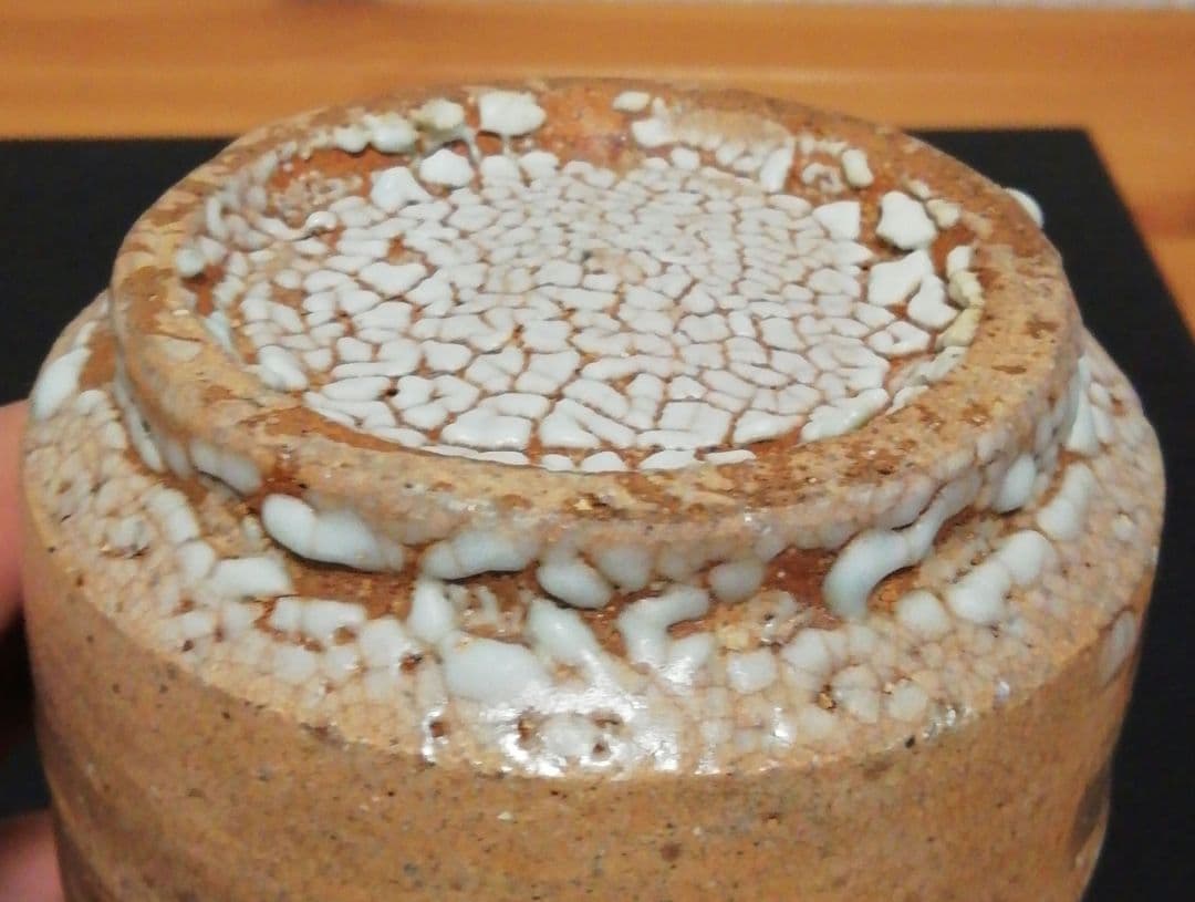 小林東五作　井戸釉　梅花皮　筒碗　茶碗　食器　茶道具