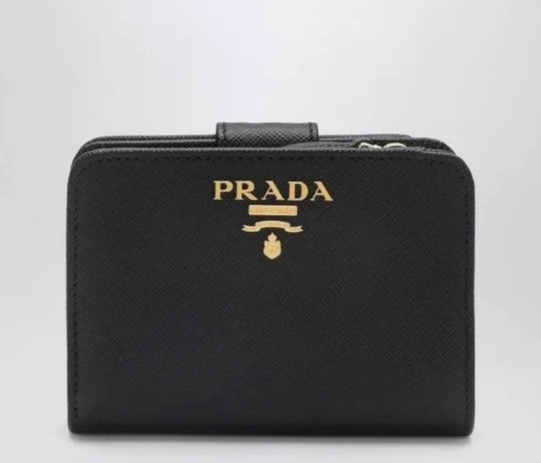 832PRADA 財布