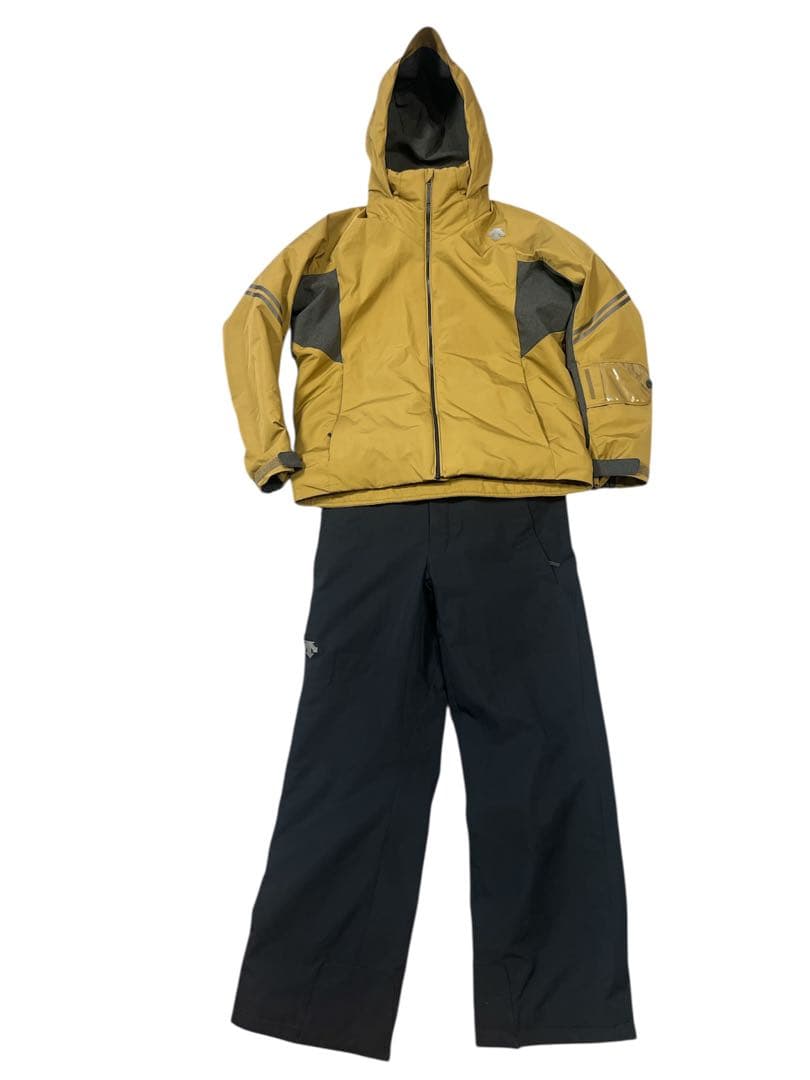 ☆DESCENTE デサント スキースノーボードウェア 上下セット S 165☆