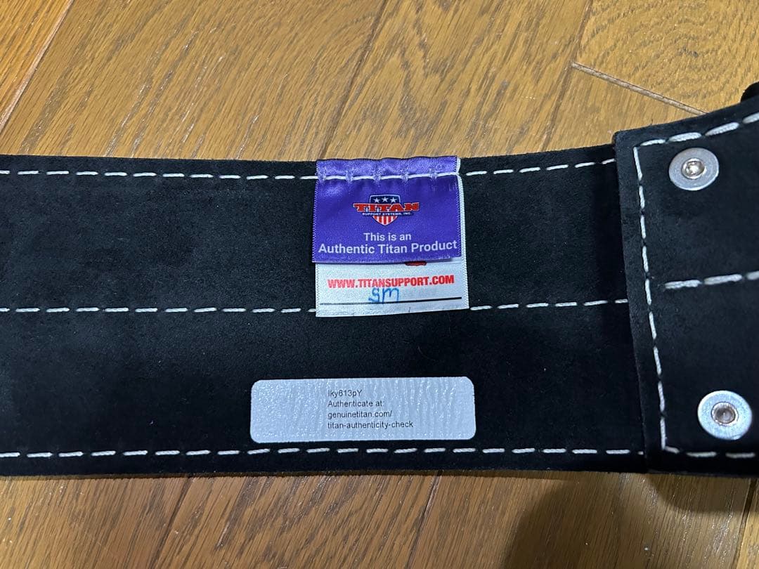 【美品】タイタン　トロブラボー　パワーリフティングベルト　１０ｍｍ　ブラック