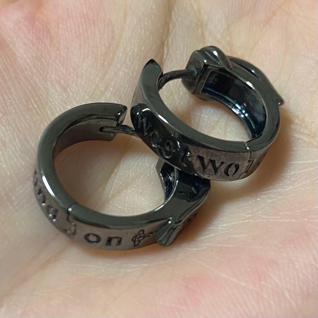Vivienne Westwood シングルフープピアス　ガンメタル