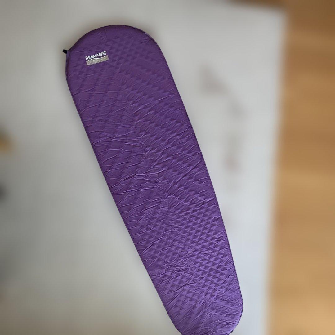 THERM-A-RESTスリーピングマット　女性用　アメリカ製