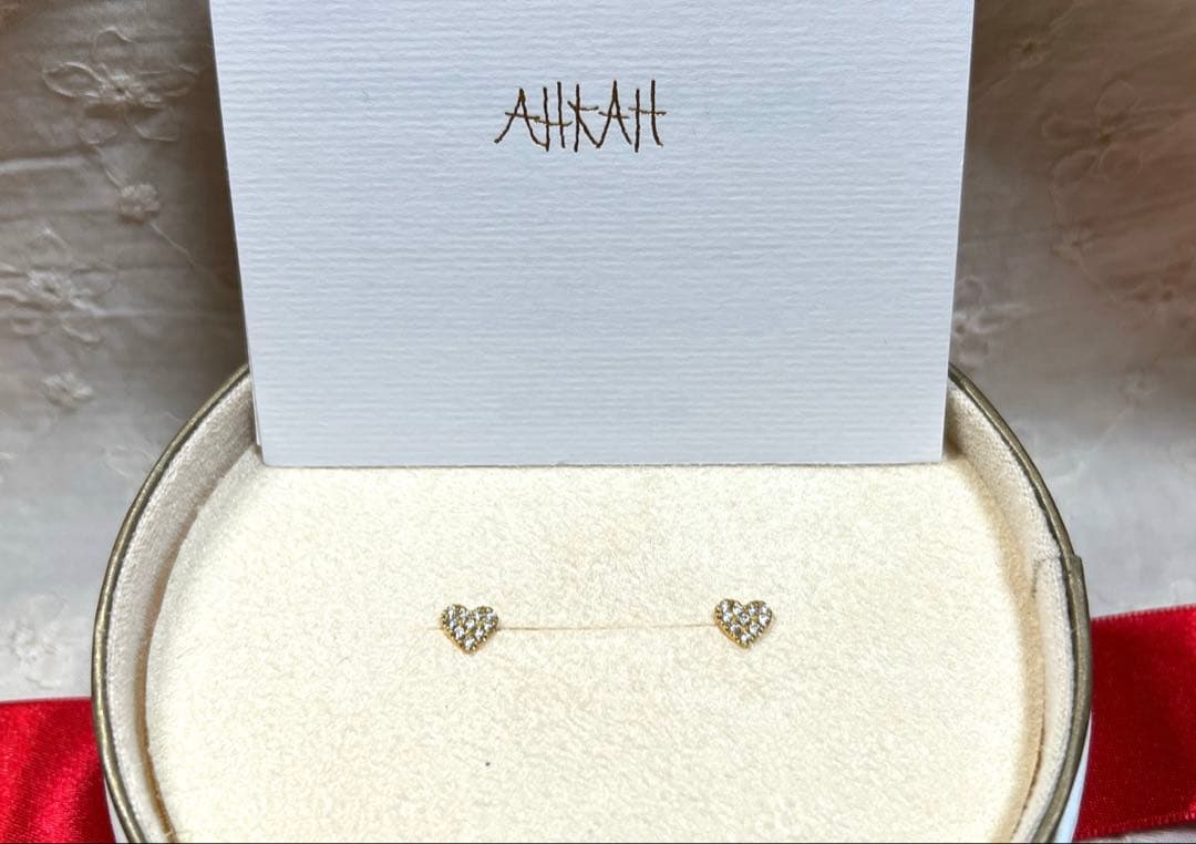 最終お値下げ新品未使用アーカーハートパヴェピアス