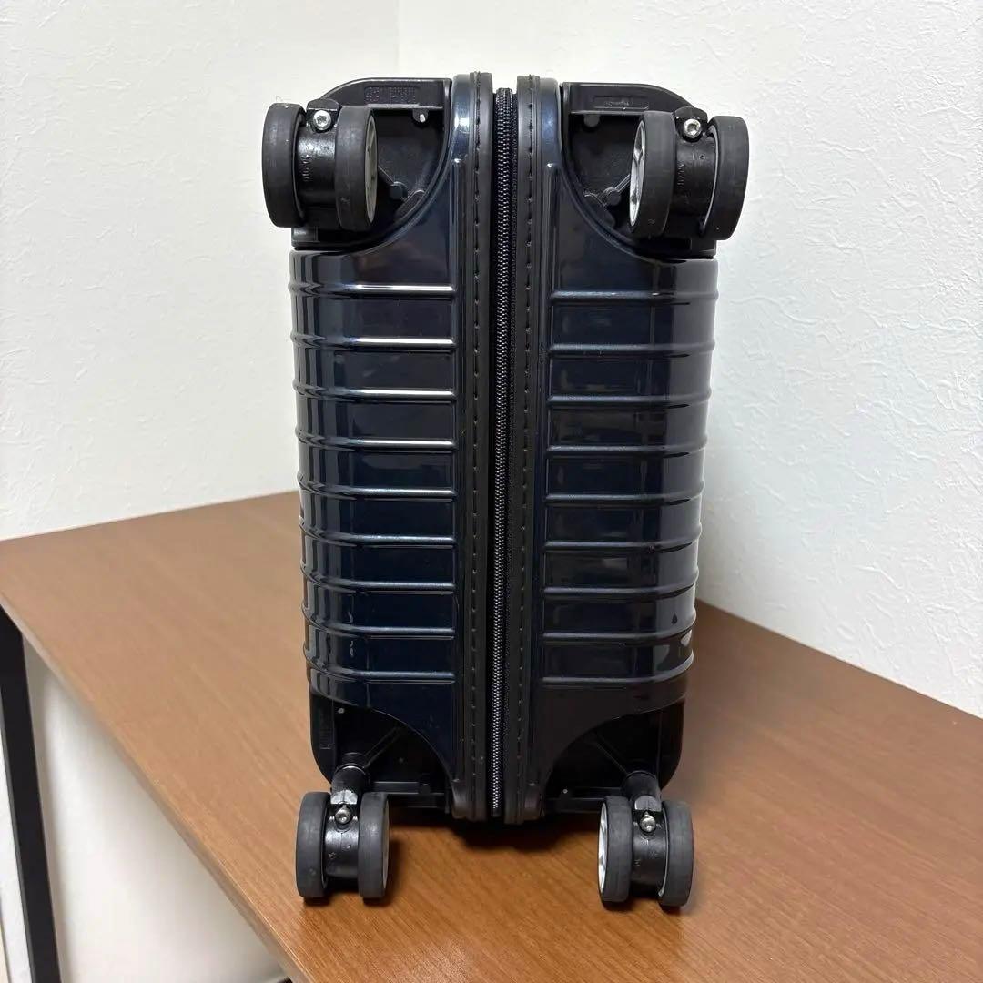 【RIMOWA】サルサ エアー　820.52.25.4　34リットル　4輪