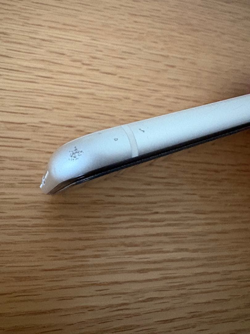 iPhone 11 ホワイト 本体 おまけつき