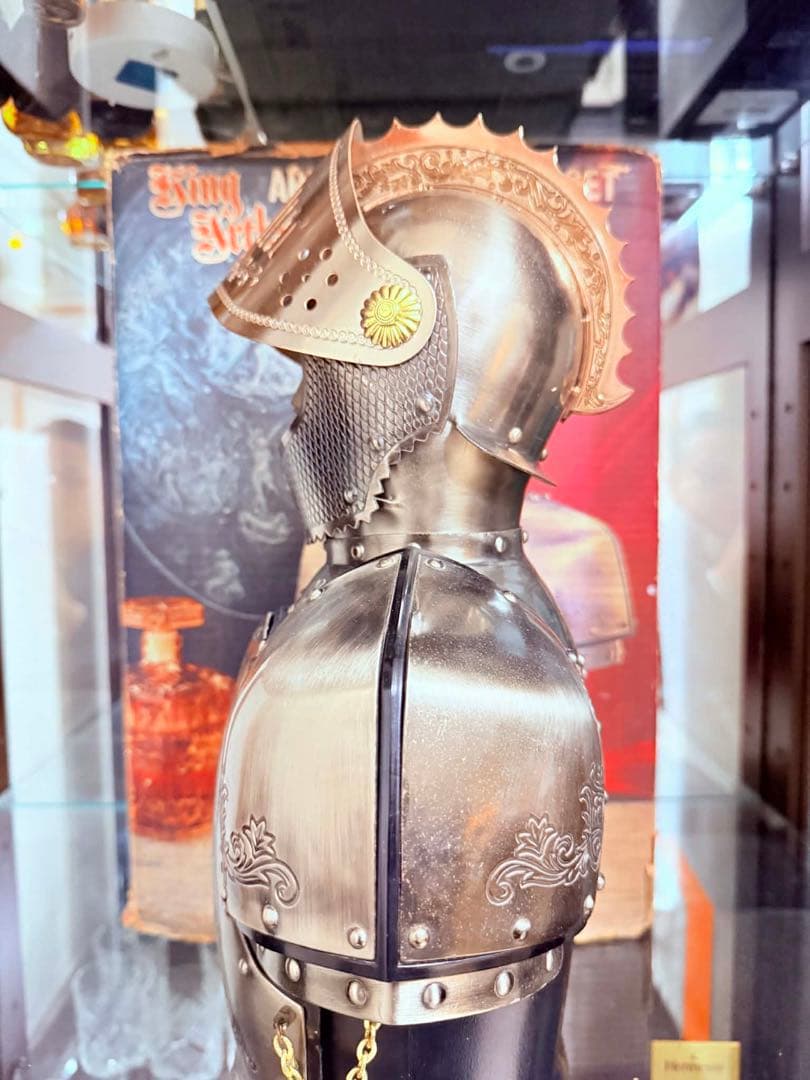 ニッカウイスキー 西洋甲冑 ボトルケース アンティーク