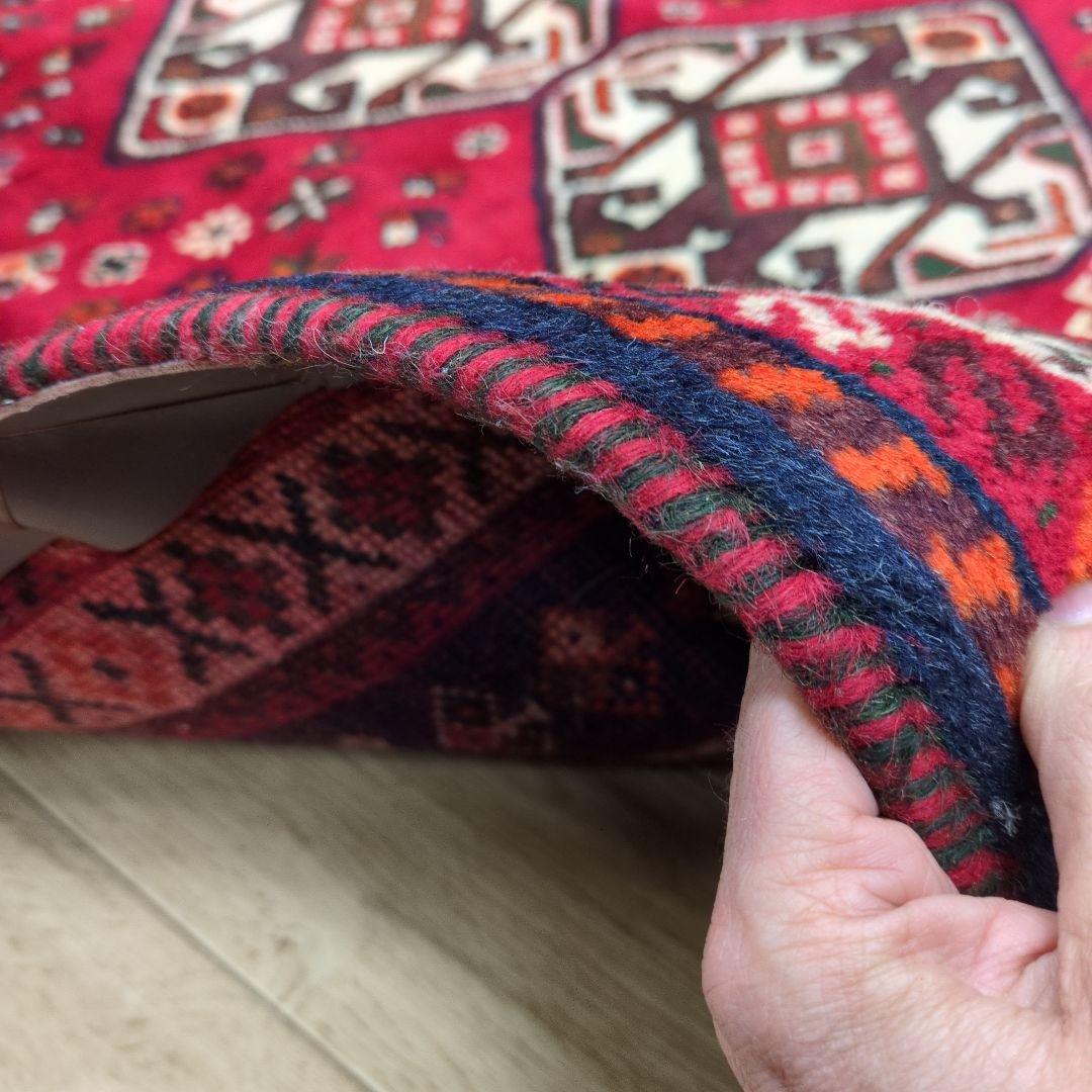 ペルシャ絨毯　シ－ラーズ産 147x117 クリーニング済 shiraz