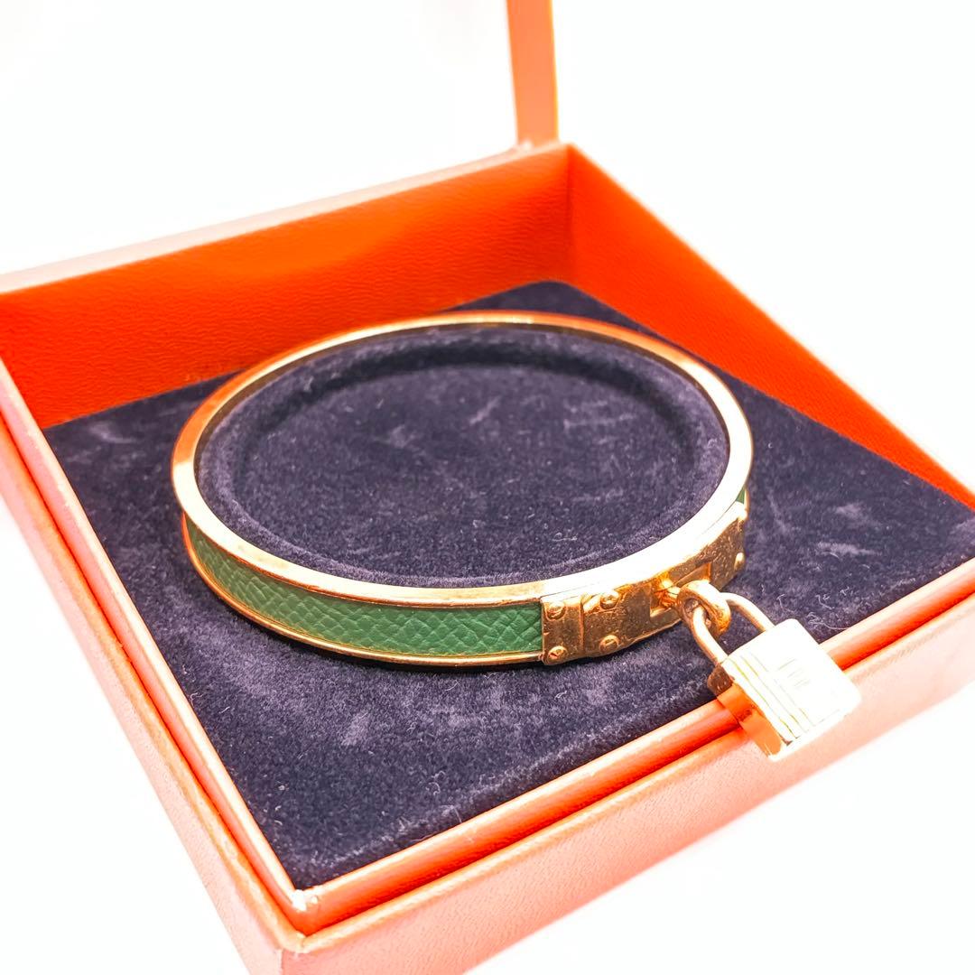 エルメス ケリー バングル ブレスレット カデナ 南京錠 ゴールド グリーン 緑