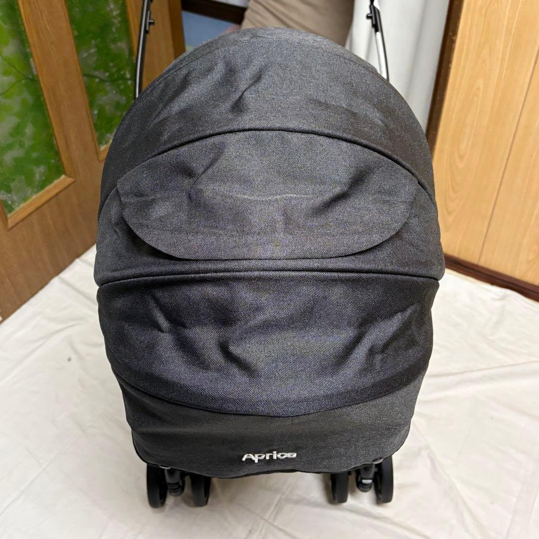 アップリカ ラクーナクッションフリープラス ベビーカー 美品 横スライド 清掃済