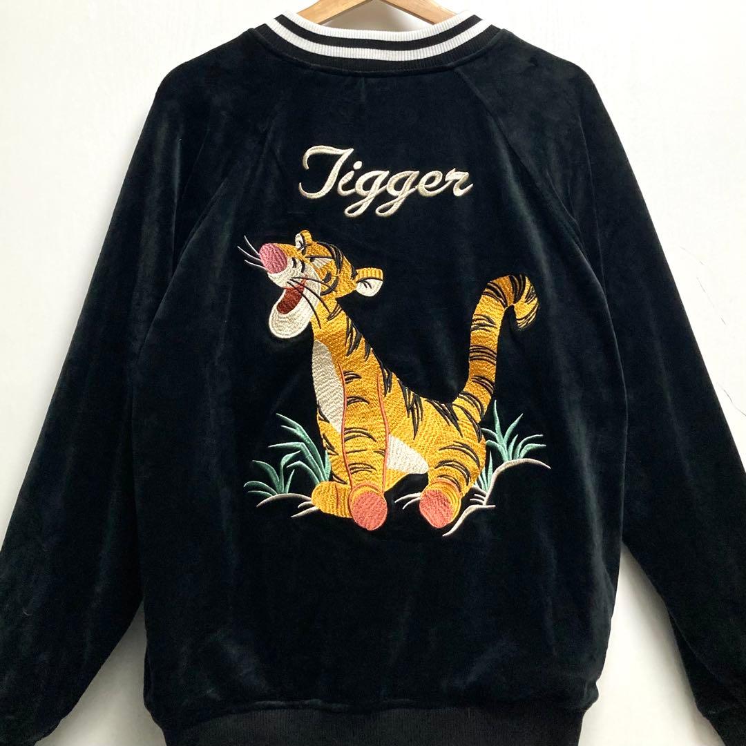 【美品】ベロア生地！ディズニーリゾート ティガー スカジャン くまのプーさん