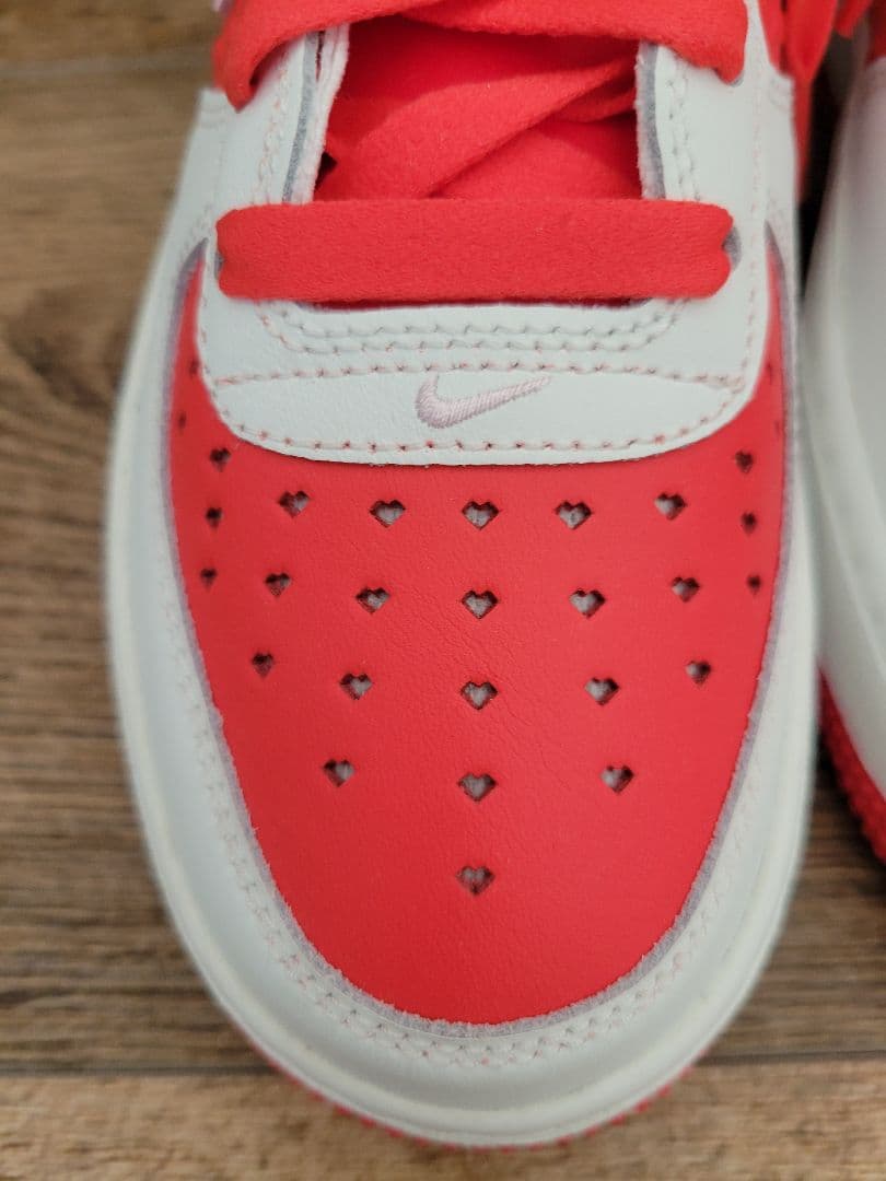 新品⚫Nike Air Force 1 ナイキエアフォースワン レッド/ホワイト
